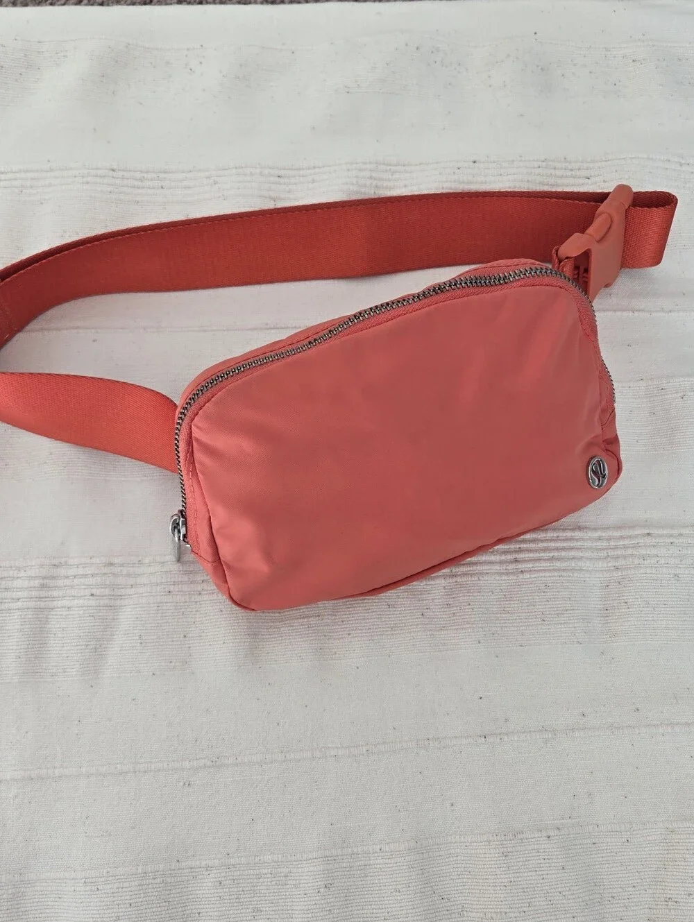 Lululemon Everywhere Belt Bag 1L Volume OG Original Strap Warm Coral WMCO 55077